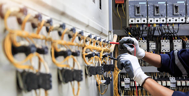 Professional Electrician technician working in Broken Arrow, OK